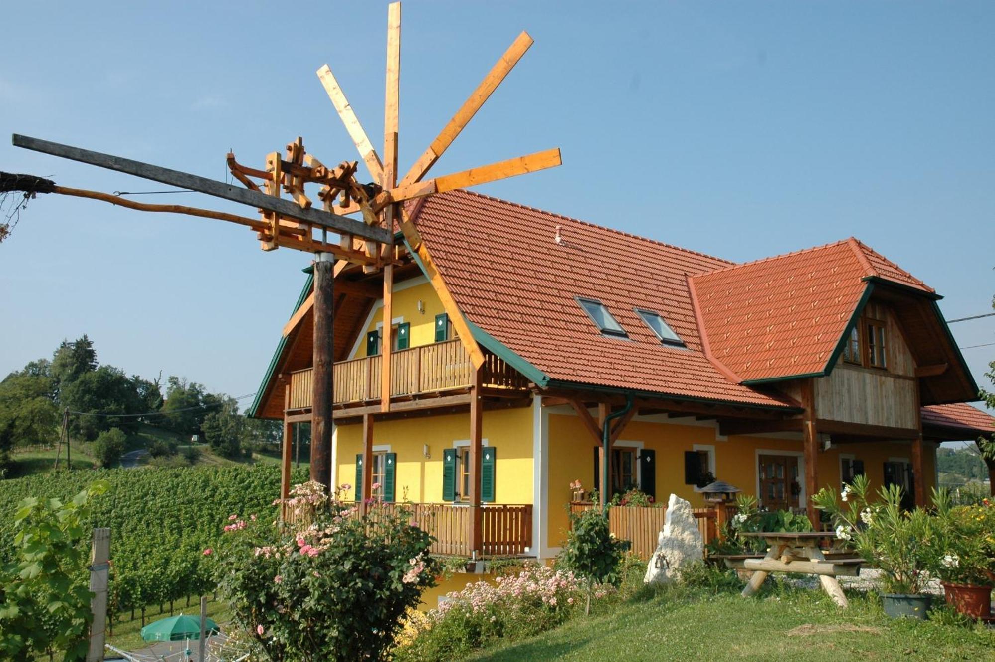 Weingut Koegl Bed and Breakfast Ratsch an der Weinstraße Εξωτερικό φωτογραφία