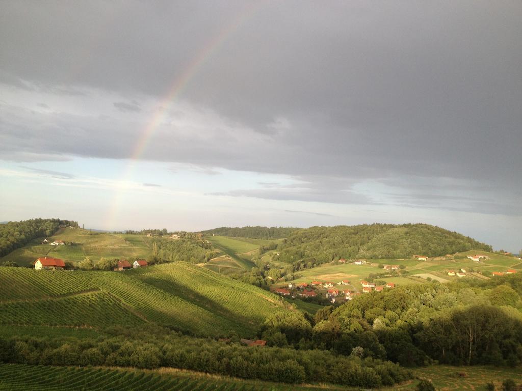 Weingut Koegl Bed and Breakfast Ratsch an der Weinstraße Εξωτερικό φωτογραφία